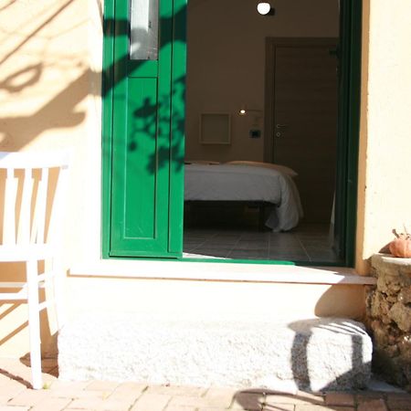 Agriturismo Alveare フィナーレ・リーグレ 部屋 写真